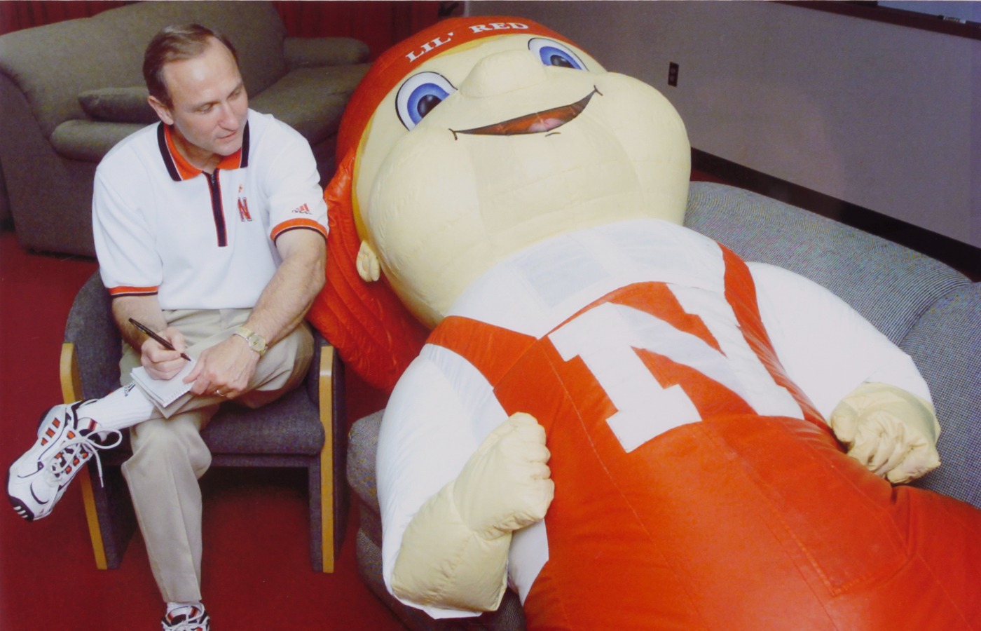 Dr. Stark counseling with Lil' Red